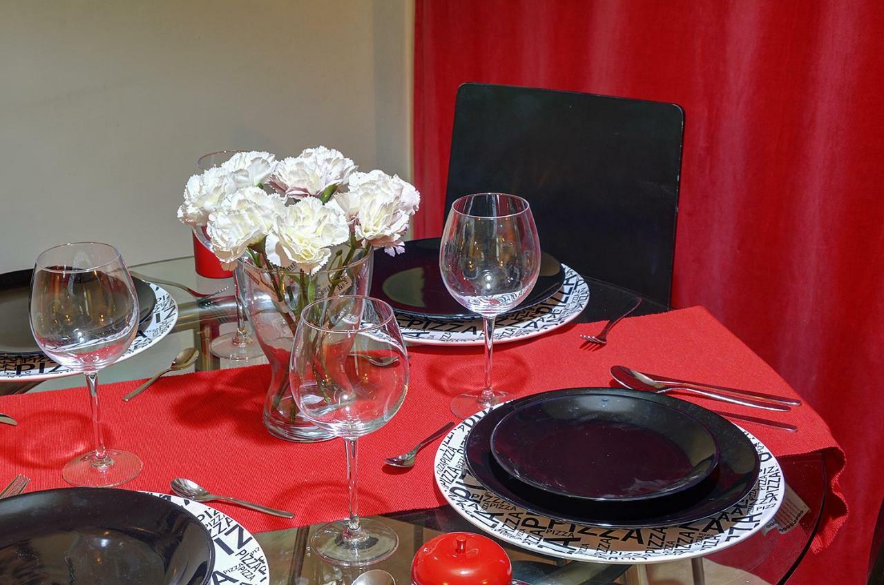 Apartamento Murillo En El Prado Севілья Екстер'єр фото