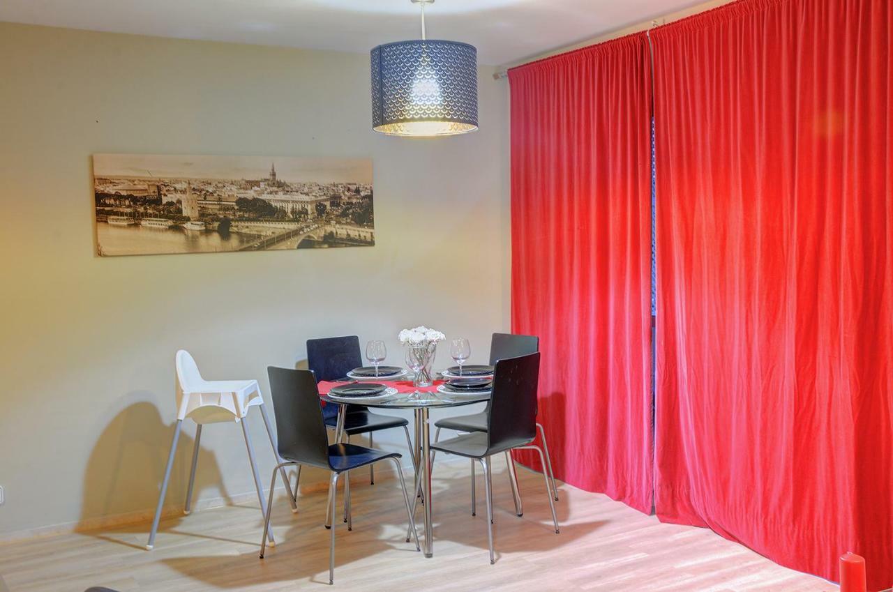 Apartamento Murillo En El Prado Севілья Екстер'єр фото